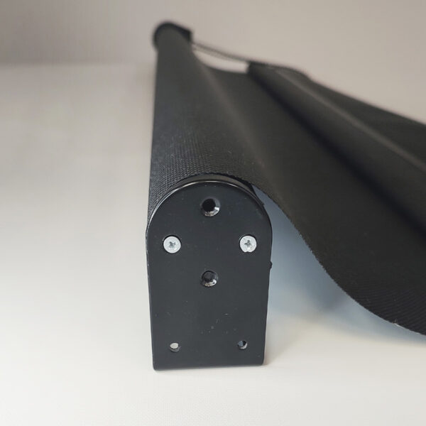 Roller sunscreen negra detalles
